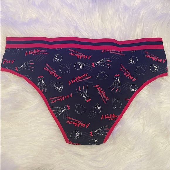 Torrid Nightmare on Elm Street Mid Rise Cotton Hipster Panties - Black and Red - Picture 6 of 8